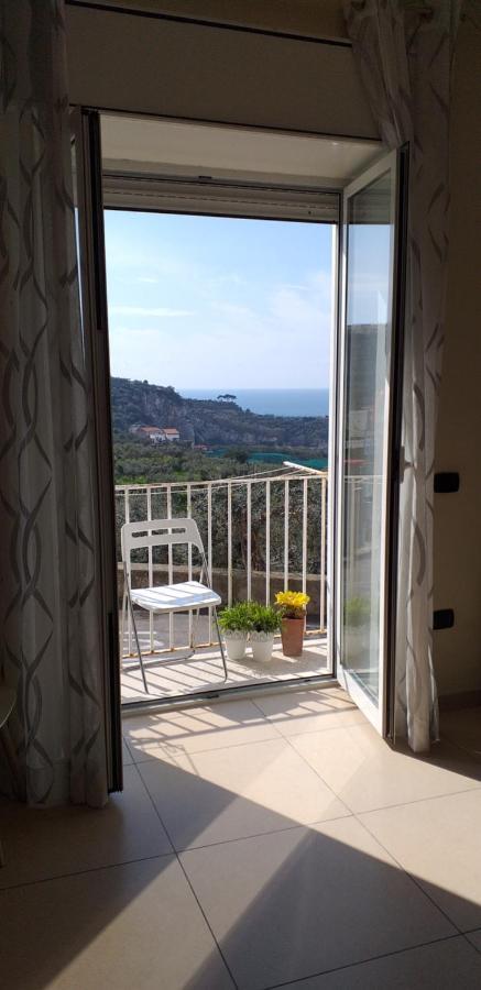 Apartment Regina Giovanna Сорренто Экстерьер фото